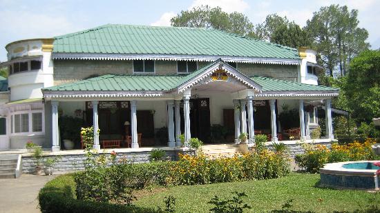 tarahgarh palace